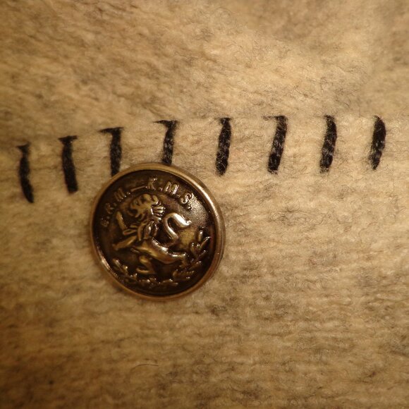 NWT The Vermont Country Store Hooded Shawl Cape O/S Natural Button Closure - Picture 15 of 16